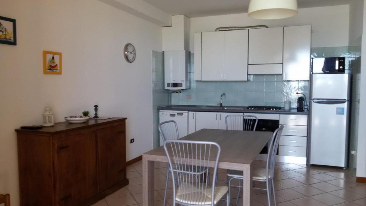 Appartamento Emilia Cupra Marittima Exteriér fotografie