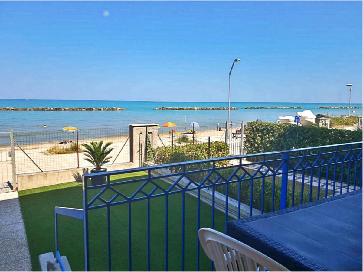 Appartamento Emilia Cupra Marittima Exteriér fotografie