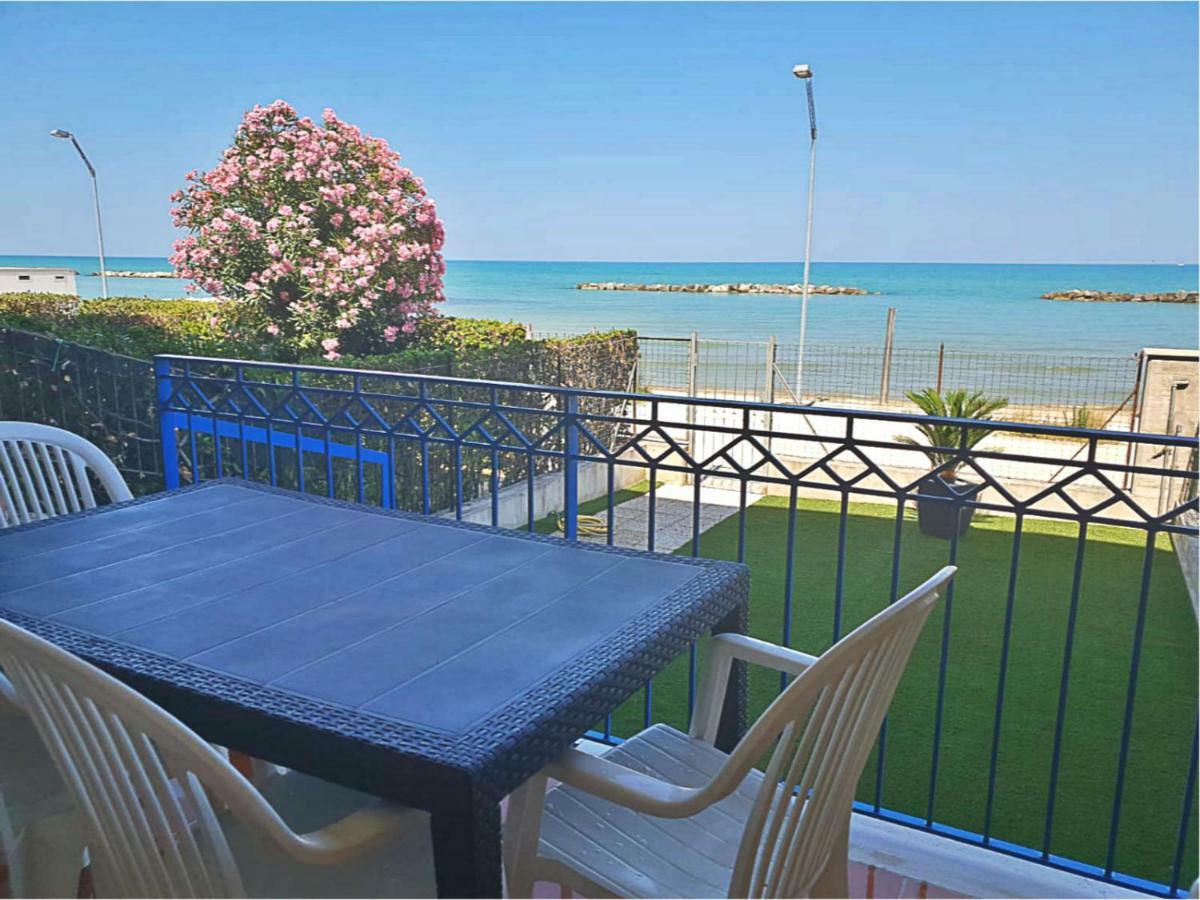 Appartamento Emilia Cupra Marittima Exteriér fotografie