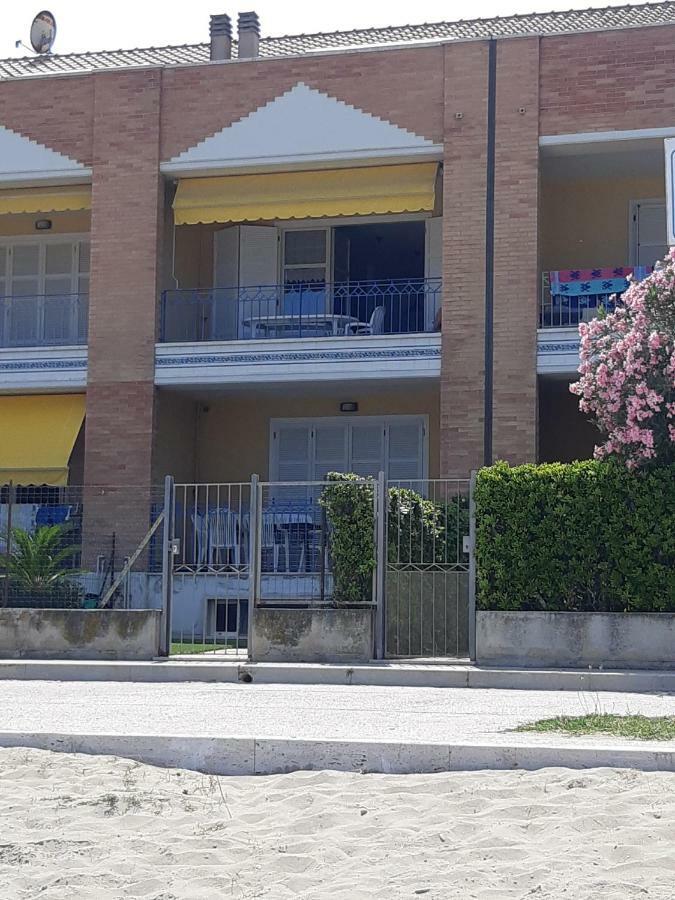 Appartamento Emilia Cupra Marittima Exteriér fotografie