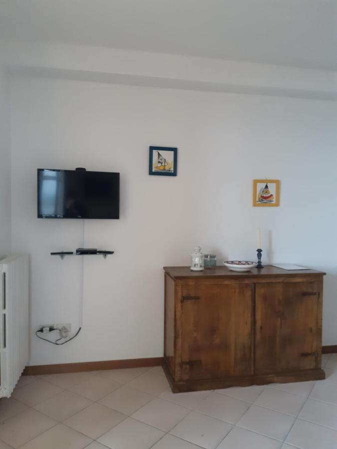 Appartamento Emilia Cupra Marittima Exteriér fotografie